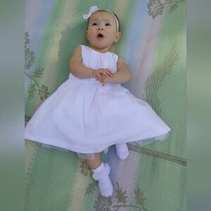 Gymboree White Dress Size 6-12